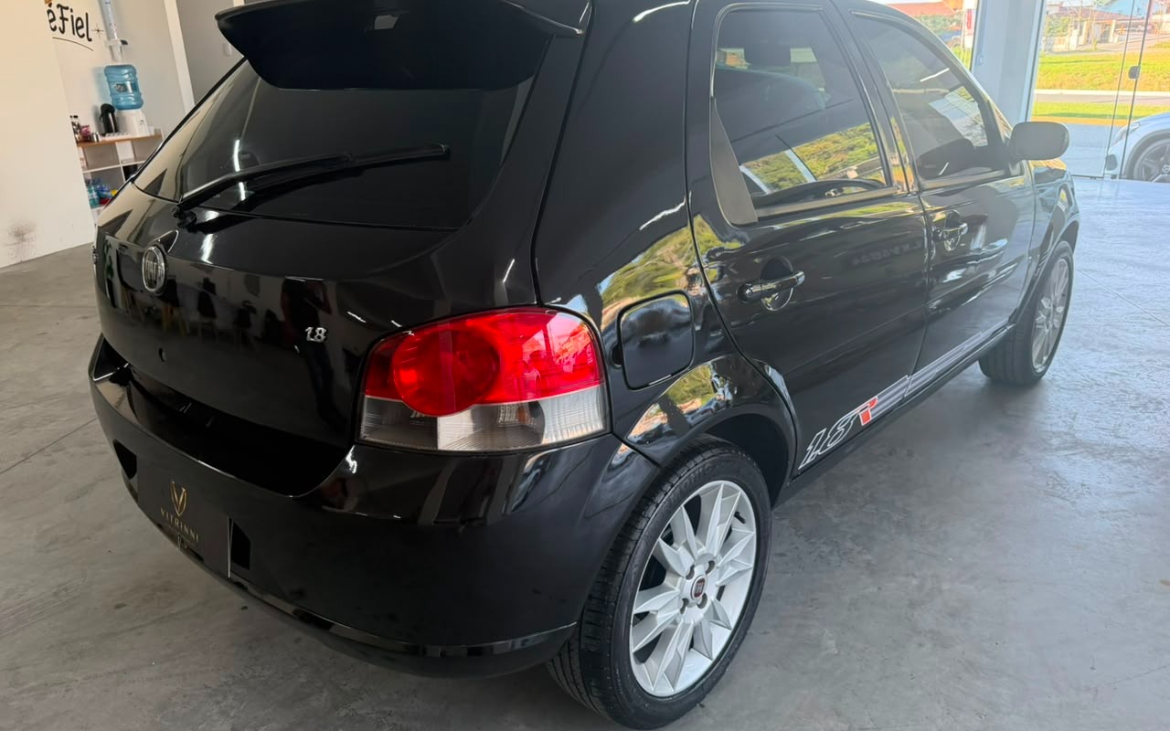 imagem-https://www.socarrao.com.br/sc-vehicle-images-prod/3123540/1786366034578-MTExNTM4NjAtNTgyZi00MzQ4LWFiNWEtZjlhNTcxM2JiMzY2LmpwZw.jpg