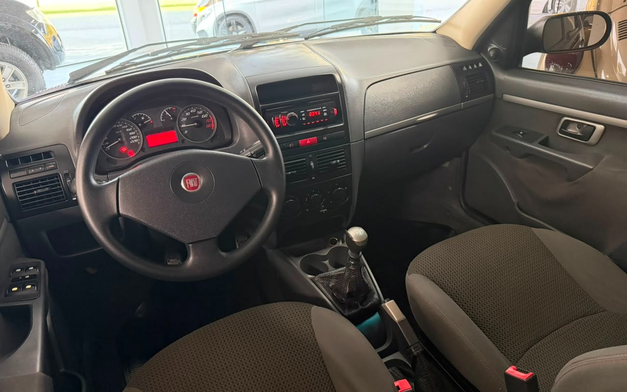 imagem-https://www.socarrao.com.br/sc-vehicle-images-prod/3123540/1786366034717-ZTE4NzU3OTAtNjliYS00MjkwLThhNWQtMzZhZWYwZTkzN2IxLmpwZw.jpg