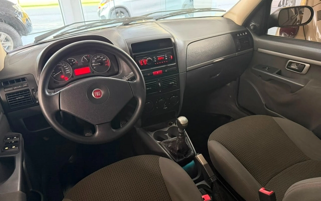 imagem-https://www.socarrao.com.br/sc-vehicle-images-prod/3123540/1786366034717-ZTE4NzU3OTAtNjliYS00MjkwLThhNWQtMzZhZWYwZTkzN2IxLmpwZw.jpg