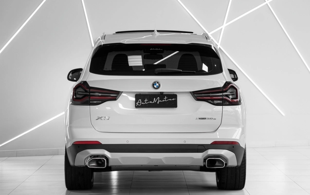imagem-https://www.socarrao.com.br/sc-vehicle-images-prod/3123665/1789130633625-dd55d2c8-c853-42b7-890d-fe508c64bd7d.jpg