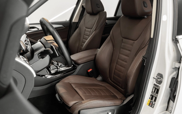 imagem-https://www.socarrao.com.br/sc-vehicle-images-prod/3123665/1789130633629-09e06b34-169a-409f-aafc-8e1cda82d6e6.jpg