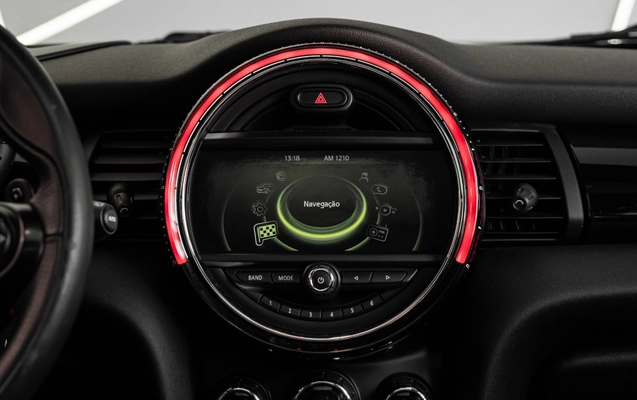 imagem-https://www.socarrao.com.br/sc-vehicle-images-prod/3123675/1786366339054-f7fa95a9-574d-4a7c-af1d-b28c862d3f82.jpg