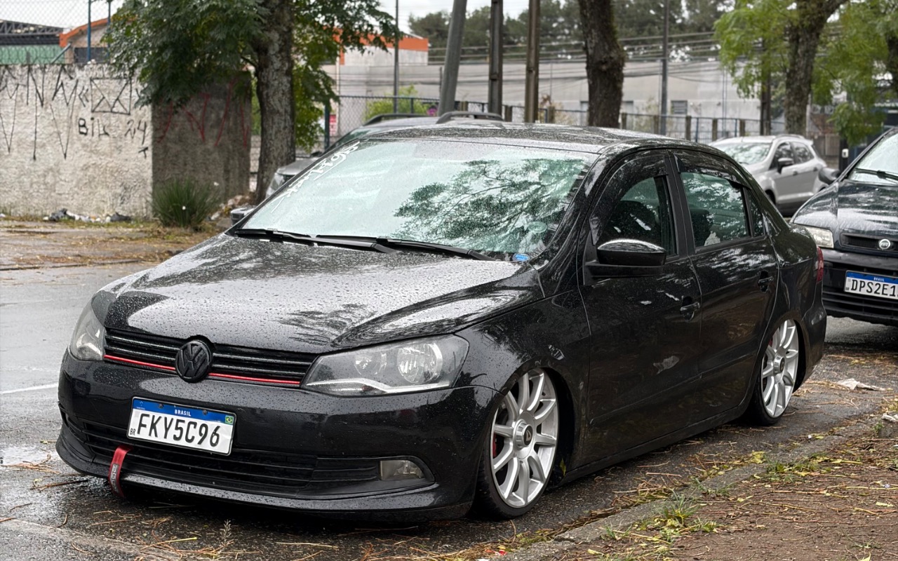 imagem-https://www.socarrao.com.br/sc-vehicle-images-prod/3123725/1786388342491-SU1HXzkxMDQuanBlZw.jpeg
