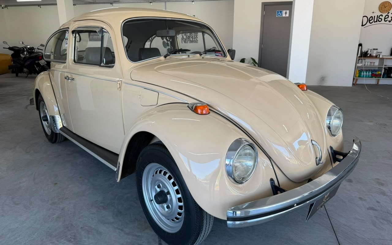 imagem-https://www.socarrao.com.br/sc-vehicle-images-prod/3123739/1786366660044-NDFkNDk2M2YtOGQxNy00ZDdkLTgxNGItMjMxZWI0NjNmNmRlLmpwZw.jpg