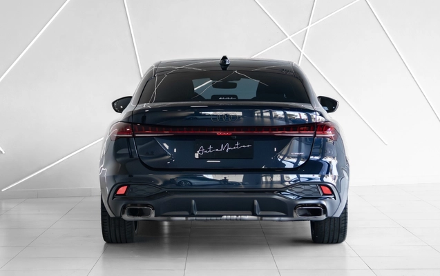 imagem-https://www.socarrao.com.br/sc-vehicle-images-prod/3123803/1789130710640-6dd4a7ab-47ce-4763-8cd0-e3d5301db166.jpg