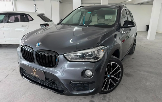 imagem-https://www.socarrao.com.br/sc-vehicle-images-prod/3123948/1786367664866-YmQ3ZjI4YTUtNTI2OC00OTBjLWIxOWItY2VhYTNhYjdlYTYwLmpwZw.jpg