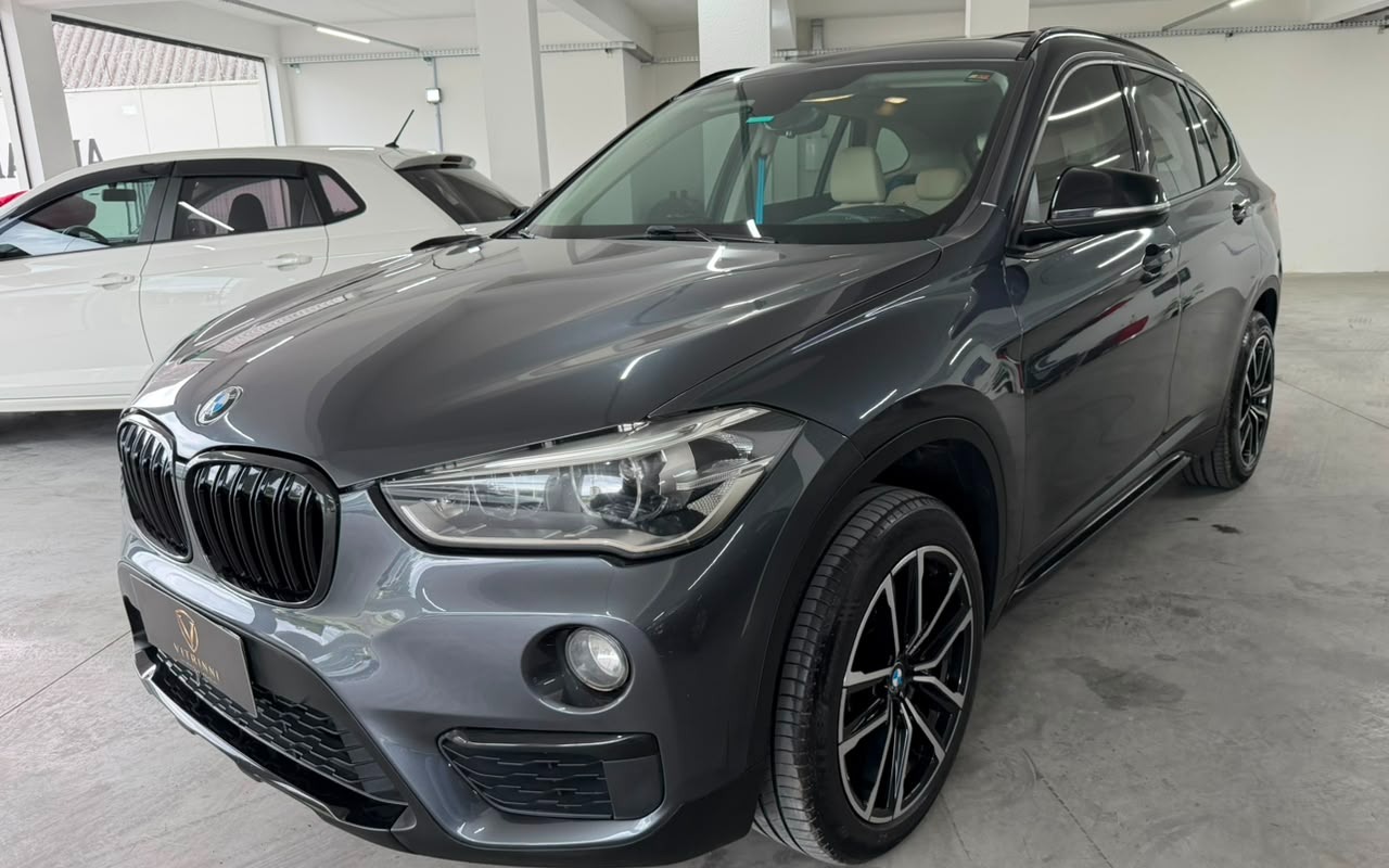imagem-https://www.socarrao.com.br/sc-vehicle-images-prod/3123948/1786367665043-NWM3MzA4OGYtYmU2Yy00NDgwLTk3NTctZjRjMzhiYjAxOGUyLmpwZw.jpg
