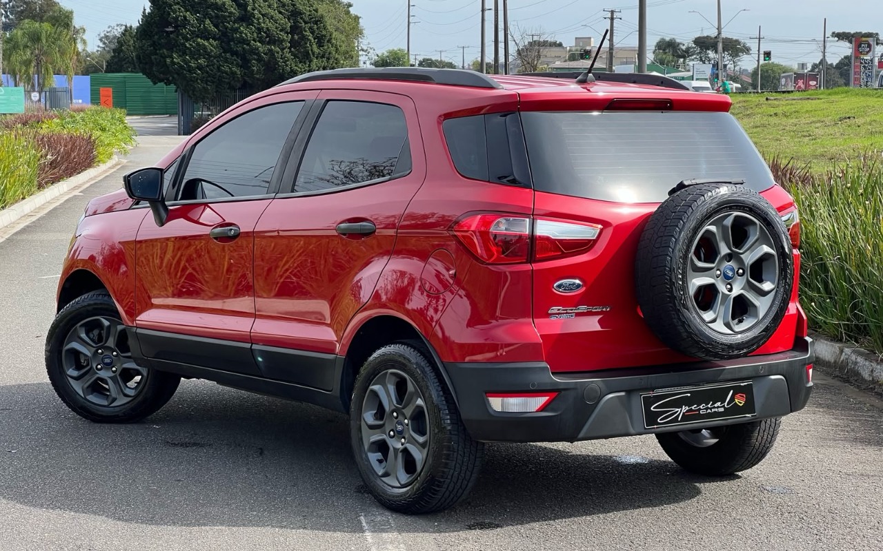 imagem-https://www.socarrao.com.br/sc-vehicle-images-prod/3124018/1786367927368-V2hhdHNBcHAgSW1hZ2UgMjAyNi0wOC0wNiBhdCAxMi40My41MiAoMSkuanBlZw.jpeg