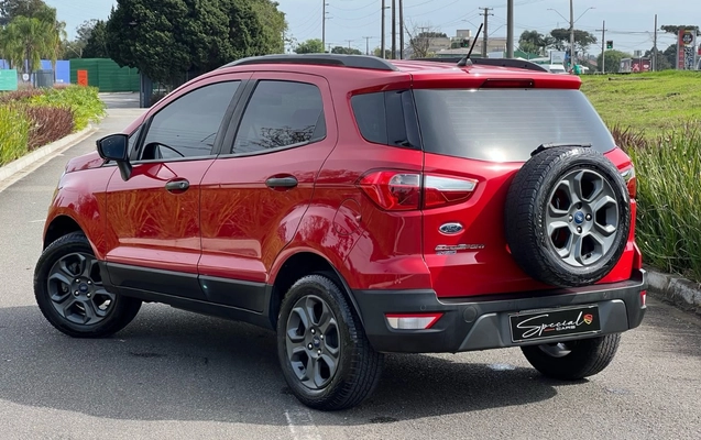 imagem-https://www.socarrao.com.br/sc-vehicle-images-prod/3124018/1786367927368-V2hhdHNBcHAgSW1hZ2UgMjAyNi0wOC0wNiBhdCAxMi40My41MiAoMSkuanBlZw.jpeg