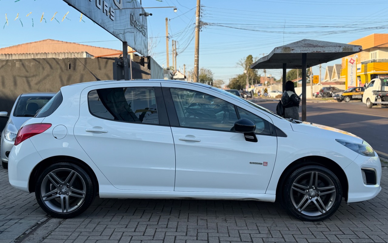 imagem-https://www.socarrao.com.br/sc-vehicle-images-prod/3124084/1787864050973-SU1HXzExNTkuanBlZw.jpeg