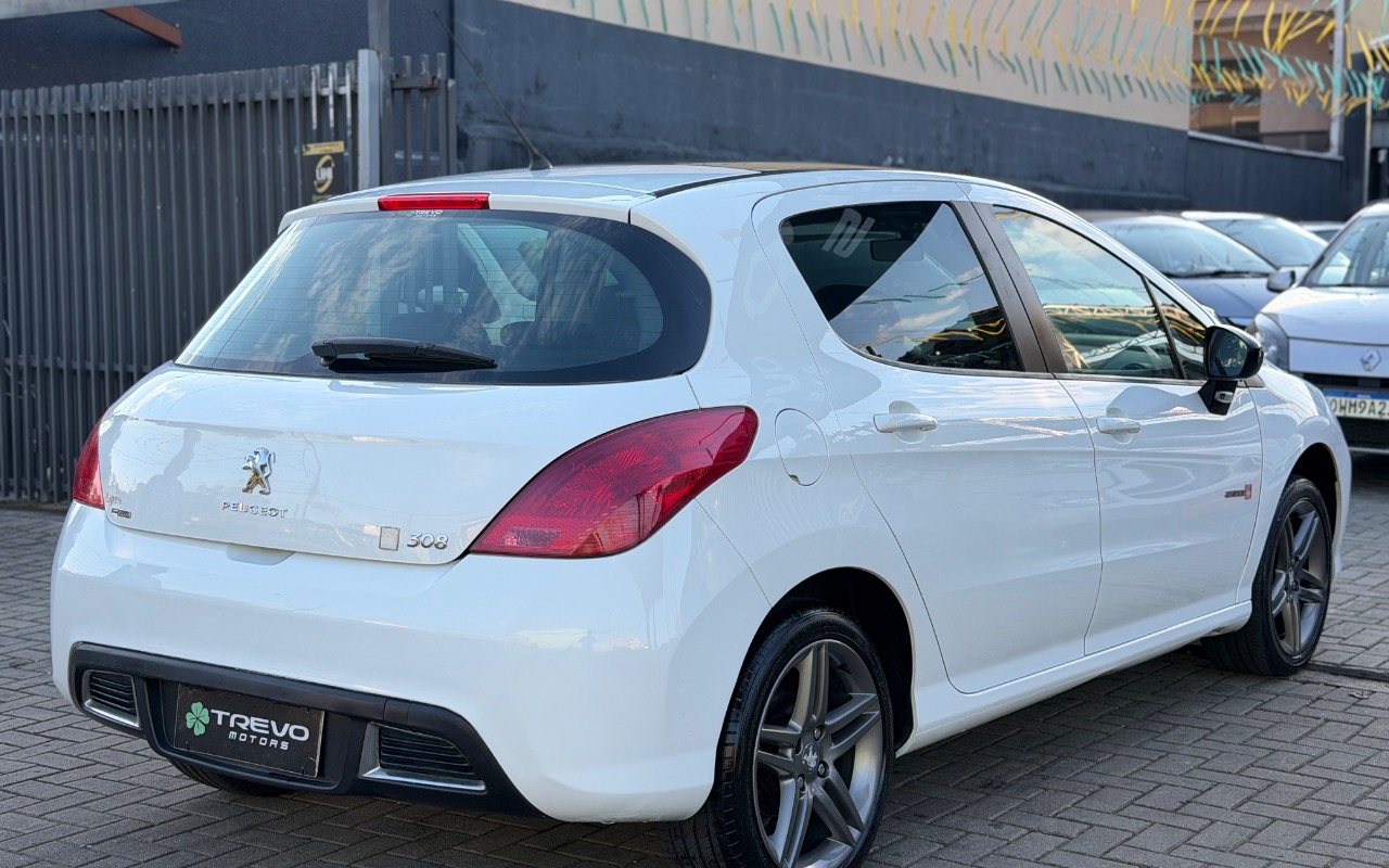 imagem-https://www.socarrao.com.br/sc-vehicle-images-prod/3124084/1787864051295-SU1HXzExNjIuanBlZw.jpeg