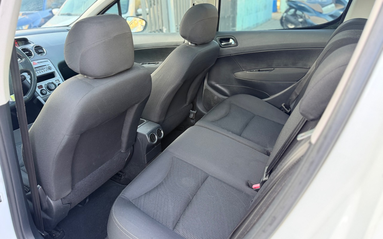 imagem-https://www.socarrao.com.br/sc-vehicle-images-prod/3124084/1787864051910-SU1HXzExNjcuanBlZw.jpeg