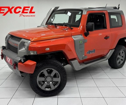 Troller T-4 2015 Laranja — foto 1 de 3