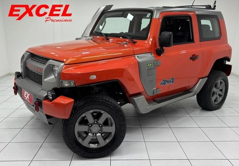 Troller T-4 2015 Laranja — foto 1 de 3