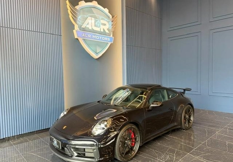 Porsche 911 2024 Preto — foto 1 de 3