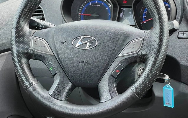 imagem-https://www.socarrao.com.br/sc-vehicle-images-prod/3124447/1786369573816-V2hhdHNBcHAgSW1hZ2UgMjAyNi0wOC0wNyBhdCAwOC41Mi4yNCAoMikuanBlZw.jpeg