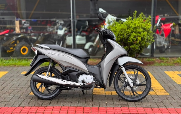 imagem-https://www.socarrao.com.br/sc-vehicle-images-prod/3124700/1786370498106-f7c073d39dcc44839af02db9a64d1ce4_1786369633408.jpg