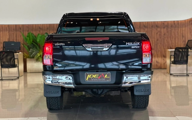 imagem-https://www.socarrao.com.br/sc-vehicle-images-prod/3124702/1786370528838-13e3a5ab946b492ca69f5ae2bb798996_1786370275765.jpg