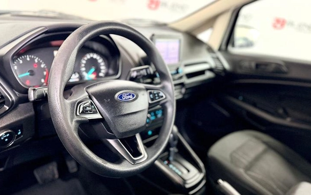 imagem-https://www.socarrao.com.br/sc-vehicle-images-prod/3125006/1789145805394-8335841_8_B_7889ef38f6.jpeg