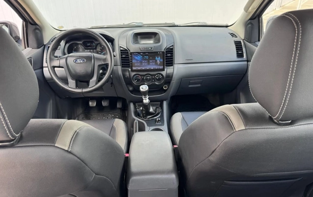 imagem-https://www.socarrao.com.br/sc-vehicle-images-prod/3125126/1786371533973-vehicle_image_1786371178_307f94a562a5316cd88a47d6afbbf131.jpeg