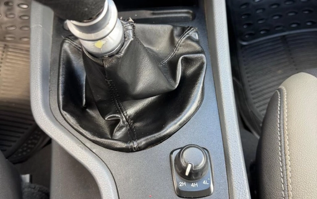 imagem-https://www.socarrao.com.br/sc-vehicle-images-prod/3125126/1786371533978-vehicle_image_1786371185_1d9c63c65f516068779b9ef20cad6992.jpeg