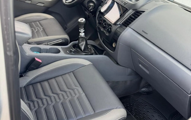 imagem-https://www.socarrao.com.br/sc-vehicle-images-prod/3125126/1786371533981-vehicle_image_1786371190_5f34d98c034693de85aea4776e4c8972.jpeg