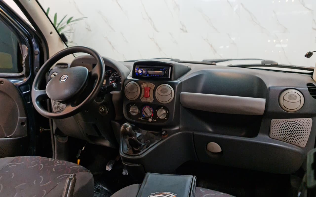 imagem-https://www.socarrao.com.br/sc-vehicle-images-prod/3125152/1786391404809-Ny5qcGVn.jpeg