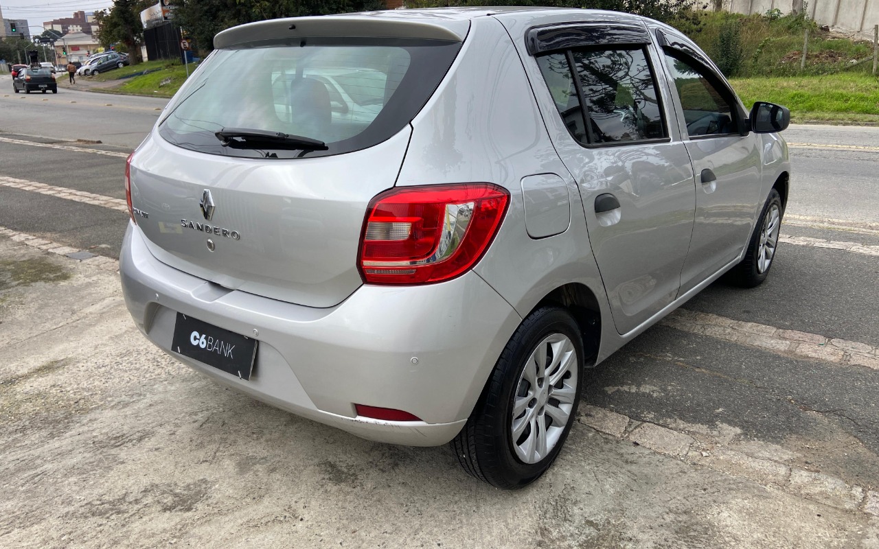 imagem-https://www.socarrao.com.br/sc-vehicle-images-prod/3125202/1786383469144-OC5qcGVn.jpeg