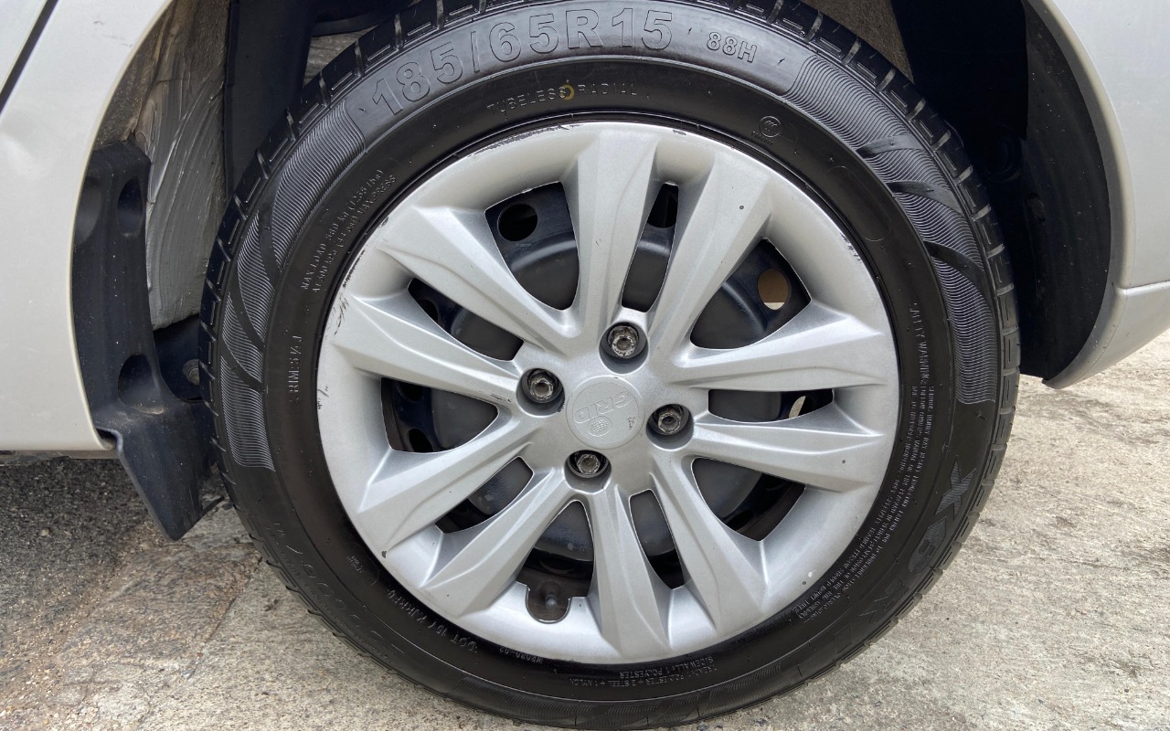 imagem-https://www.socarrao.com.br/sc-vehicle-images-prod/3125202/1786383470141-V2hhdHNBcHAgSW1hZ2UgMjAyNi0wNy0xNyBhdCAwOS40NS41MiAoMSkuanBlZw.jpeg