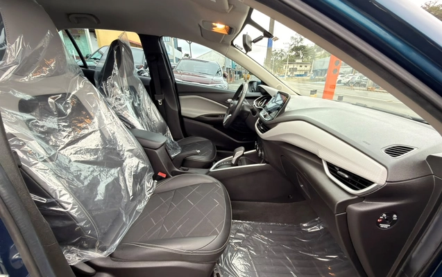 imagem-https://www.socarrao.com.br/sc-vehicle-images-prod/3125334/1786372124906-003_913f4c705b012e3194f65b6b3a910181.jpeg