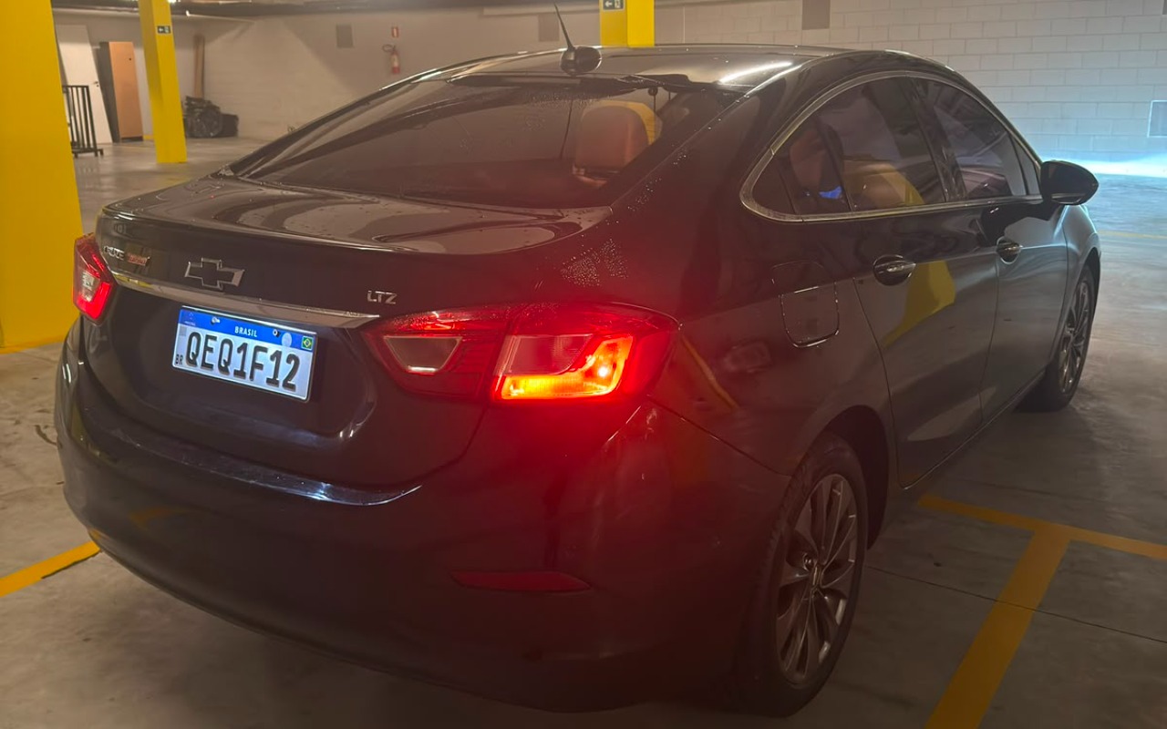 imagem-https://www.socarrao.com.br/sc-vehicle-images-prod/3125540/1786383279497-Q3J1emUgdHJhc2VpcmEuanBlZw.jpeg