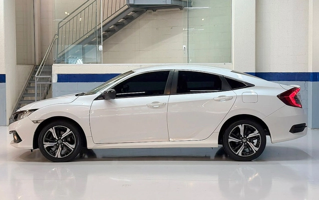 imagem-https://www.socarrao.com.br/sc-vehicle-images-prod/3125635/1786373143160-SE9OREEgQ0lWSUMgU1BPUlQgQ1ZUIC0gMjAyMCAtICBCUkFOQ08gLSBCRFcwSjIzICgzKS5qcGc.jpg
