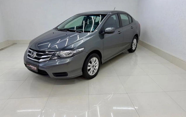 imagem-https://www.socarrao.com.br/sc-vehicle-images-prod/3125657/1787092667133-8171659_0_B_7dc1ae2557.jpeg