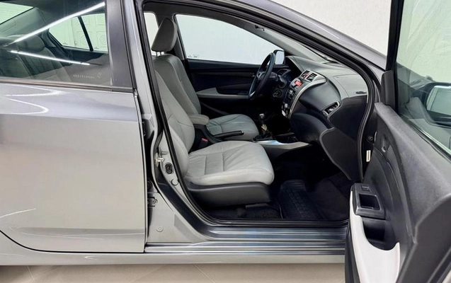 imagem-https://www.socarrao.com.br/sc-vehicle-images-prod/3125657/1787092667160-8171659_18_B_8a8a99e9a4.jpeg
