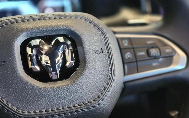 imagem-https://www.socarrao.com.br/sc-vehicle-images-prod/3126081/1786464688458-8350555_16_B_78f8c04d2c.jpeg
