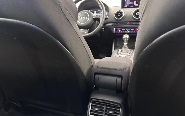 imagem-https://www.socarrao.com.br/sc-vehicle-images-prod/3126455/1789224994521-8348273_9_B_457d99d87c.jpeg