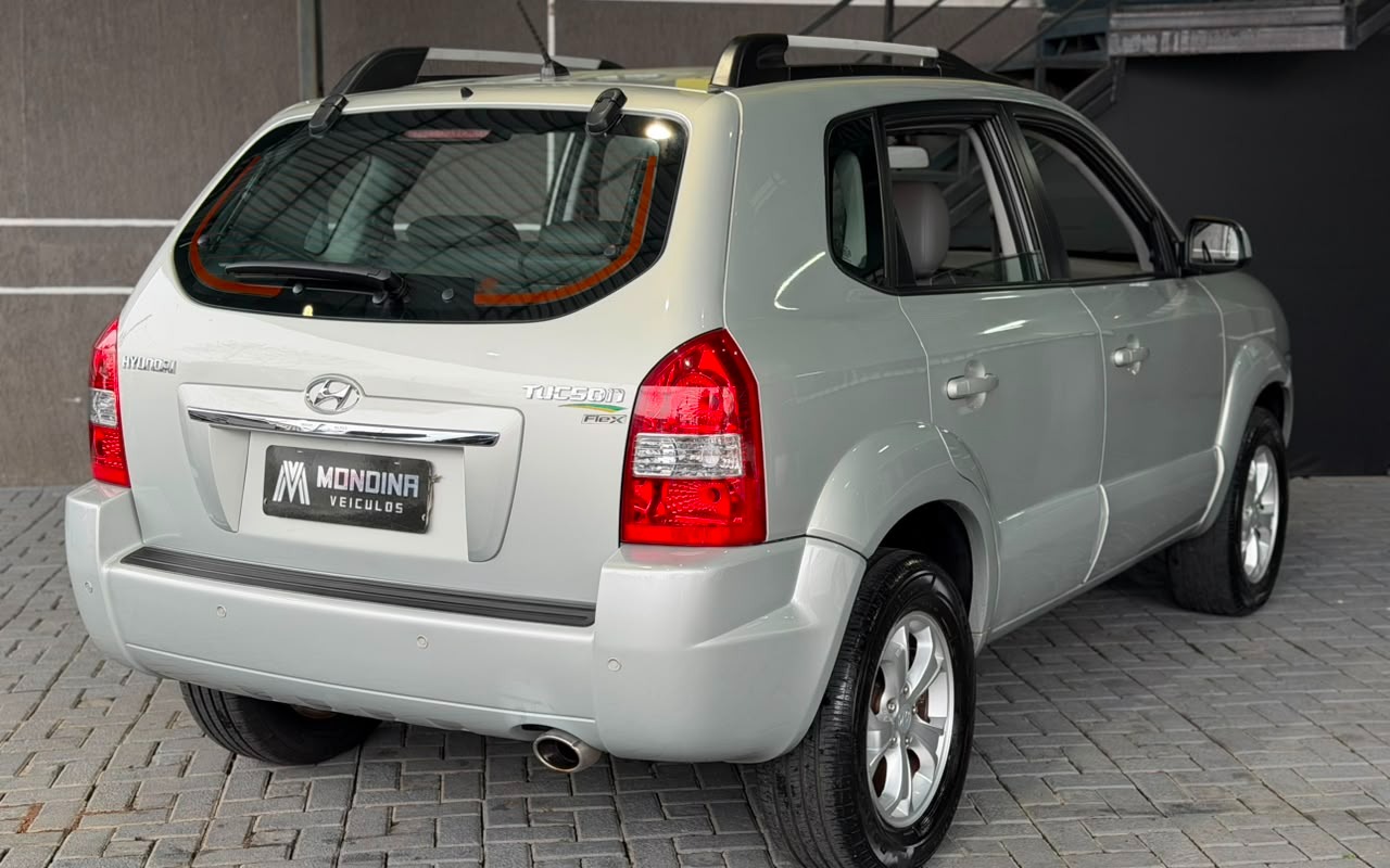 imagem-https://www.socarrao.com.br/sc-vehicle-images-prod/3126578/1786375614178-V2hhdHNBcHAgSW1hZ2UgMjAyNi0wOC0xMCBhdCAxMC40Ni41MS5qcGVn.jpeg