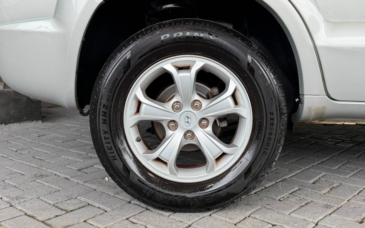 imagem-https://www.socarrao.com.br/sc-vehicle-images-prod/3126578/1786375615123-V2hhdHNBcHAgSW1hZ2UgMjAyNi0wOC0xMCBhdCAxMC40Ni41OC5qcGVn.jpeg