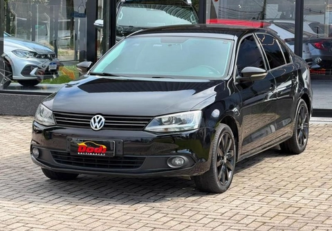 Volkswagen Jetta 2014 Preto — foto 1 de 3