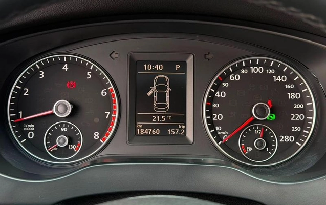 imagem-https://www.socarrao.com.br/sc-vehicle-images-prod/3126632/1786375823556-8352812_12_B_9417446a4f.jpeg