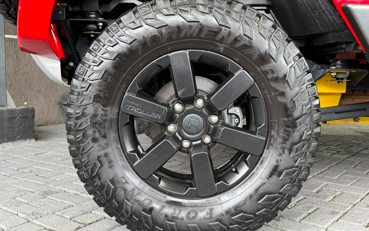 imagem-https://www.socarrao.com.br/sc-vehicle-images-prod/3126914/1786376569836-V2hhdHNBcHAgSW1hZ2UgMjAyNi0wOC0xMCBhdCAxMC40Ni4wNyAoMSkuanBlZw.jpeg