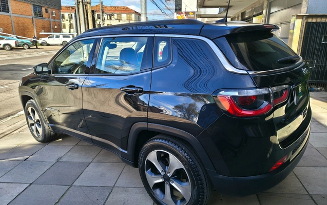 imagem-https://www.socarrao.com.br/sc-vehicle-images-prod/3127193/1786377193383-SU1HXzIwMjYwODEwXzExNTc0ODUzOF9IRFIuanBn.jpg