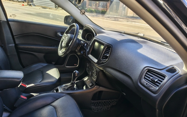 imagem-https://www.socarrao.com.br/sc-vehicle-images-prod/3127193/1786377194800-SU1HXzIwMjYwODEwXzExNTk0MzgwNF9IRFIuanBn.jpg