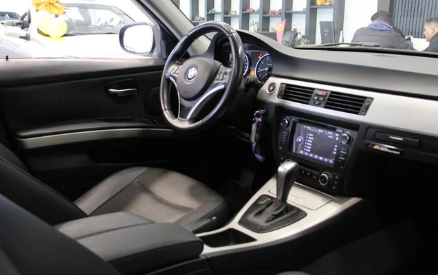 imagem-https://www.socarrao.com.br/sc-vehicle-images-prod/3127194/1789586725821-8359507_15_B_d7f9d74920.jpeg
