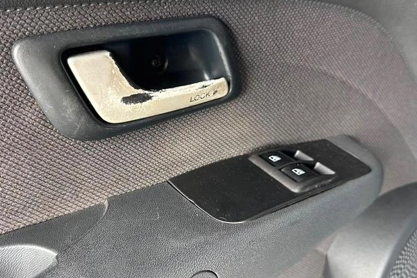 imagem-https://www.socarrao.com.br/sc-vehicle-images-prod/3127317/1788199709369-8364452_7_B_5ccc932a93.jpeg