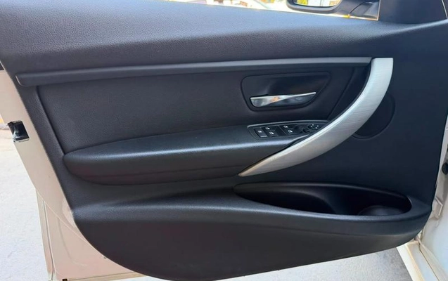 imagem-https://www.socarrao.com.br/sc-vehicle-images-prod/3127324/1788440154761-8364544_6_B_b3d4b8029f.jpeg