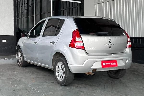 imagem-https://www.socarrao.com.br/sc-vehicle-images-prod/3127436/1788198527329-8364431_4_B_113affd6a5.jpeg