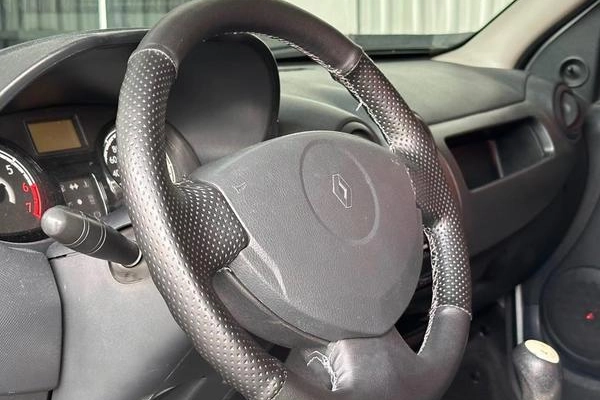 imagem-https://www.socarrao.com.br/sc-vehicle-images-prod/3127436/1788198527330-8364431_6_B_ff87b7fdbc.jpeg