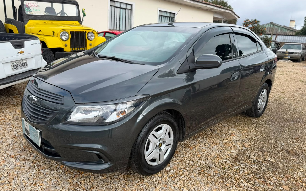 Chevrolet Prisma 2019 Cinza — foto 1 de 3