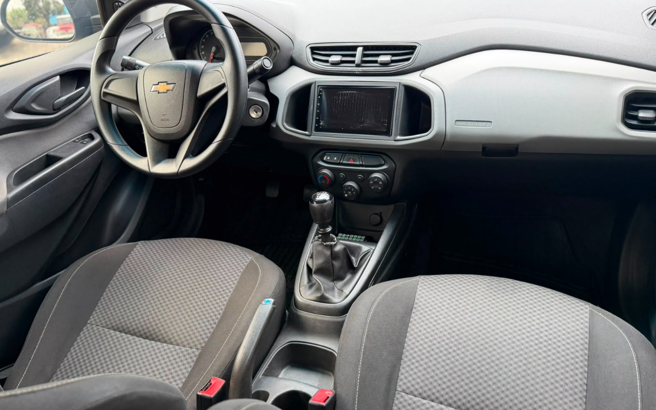 imagem-https://www.socarrao.com.br/sc-vehicle-images-prod/3127499/1786378105966-ZmY1NDVjODMtYjc5My00YWQ4LWEyYWQtMjFjNTE3MzEyYmFjLmpmaWY.jfif